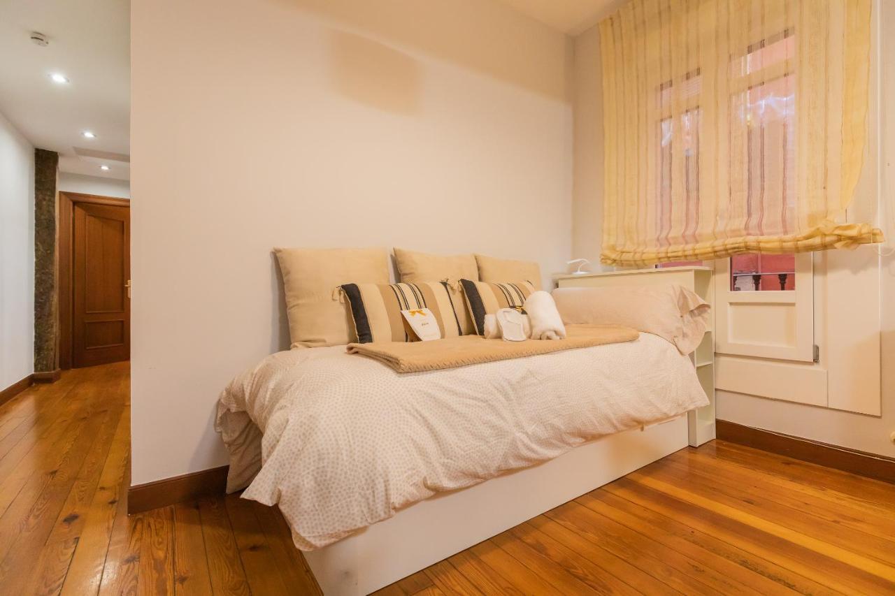 Ronda Street In The Heart Of Old Town Apartment Билбао Екстериор снимка