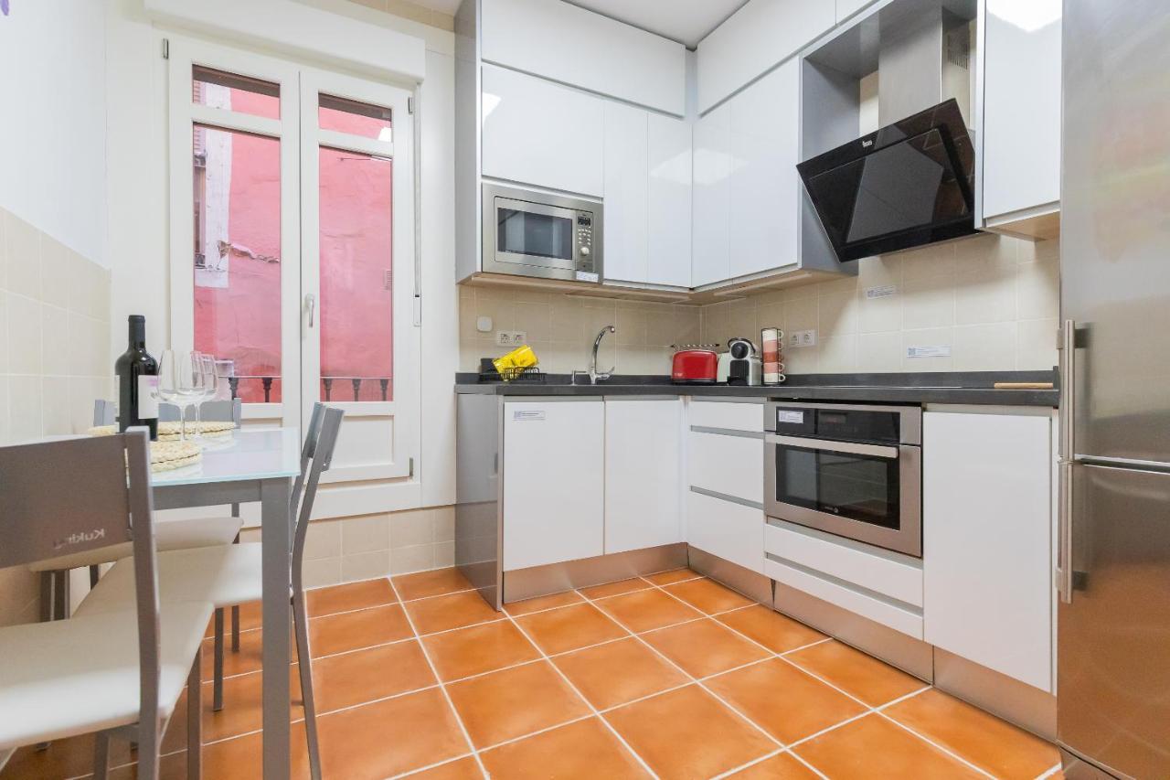 Ronda Street In The Heart Of Old Town Apartment Билбао Екстериор снимка